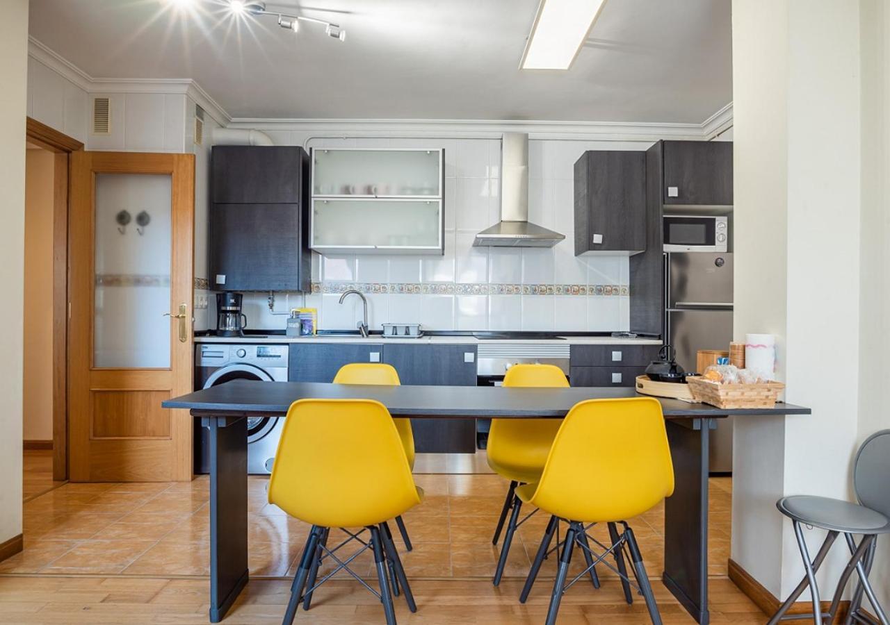 Apartamento Irene Centrico Con Wifi Y Parking Coche Tamano Medio Onís Extérieur photo